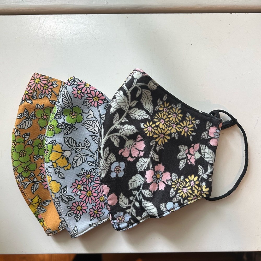 Tory Burch Floral Face Masks - Black, Gray, Orange